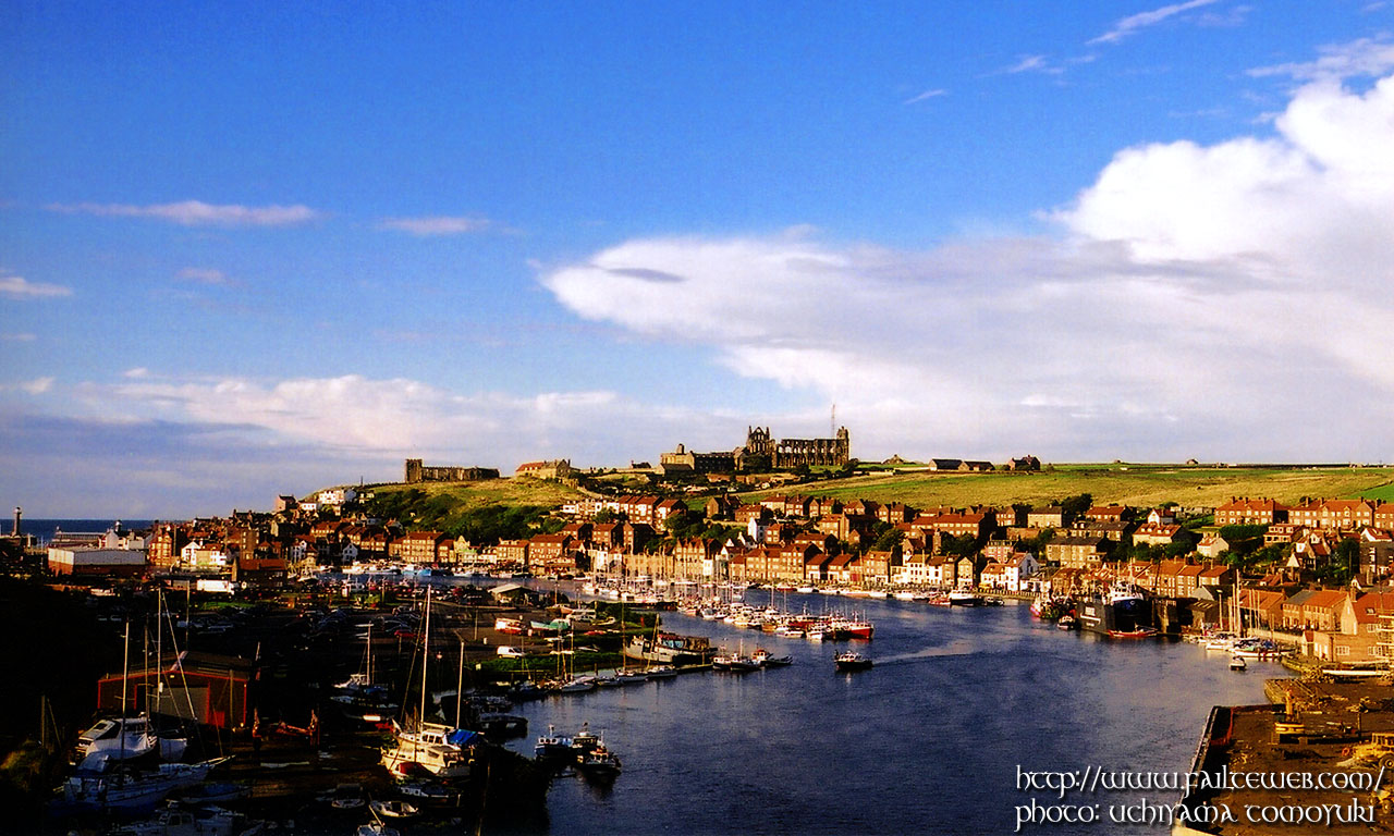 Whitby WALLPAPER